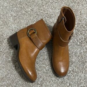 FRYE